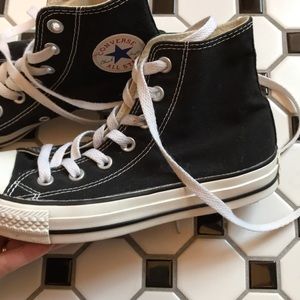 Converse Chuck Taylor high tops